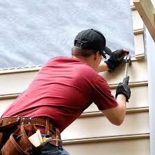 Best Insulated Siding Installation  in Idylwood, VA